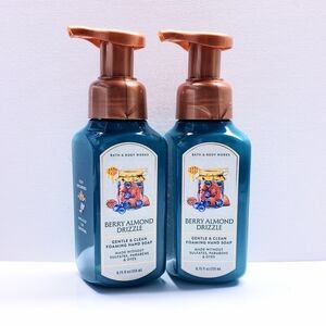 Bath & Body Works BERRY ALMOND DRIZZLE Gentle & Clean Fpoaming Hand Soap (2 Pcs)